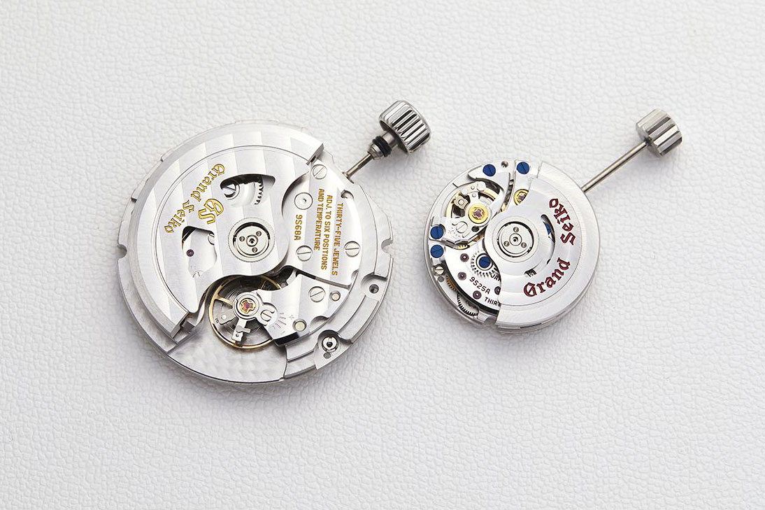 Grand Seiko movement 9S68 next to 9S25