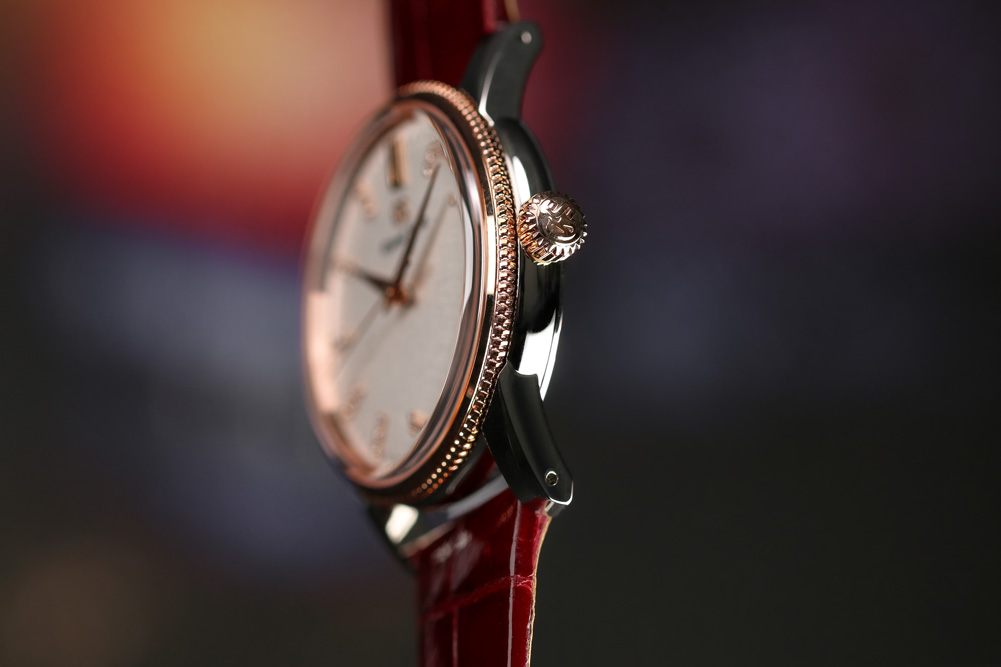 Grand Seiko SBGX346 case detail